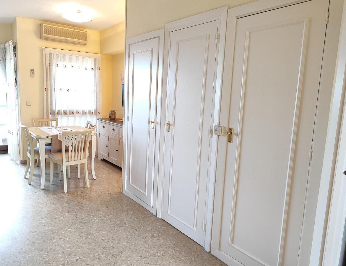 Aloha Playa Apartment With Ocean Views And Pools 베날마데나코스타 외부 사진