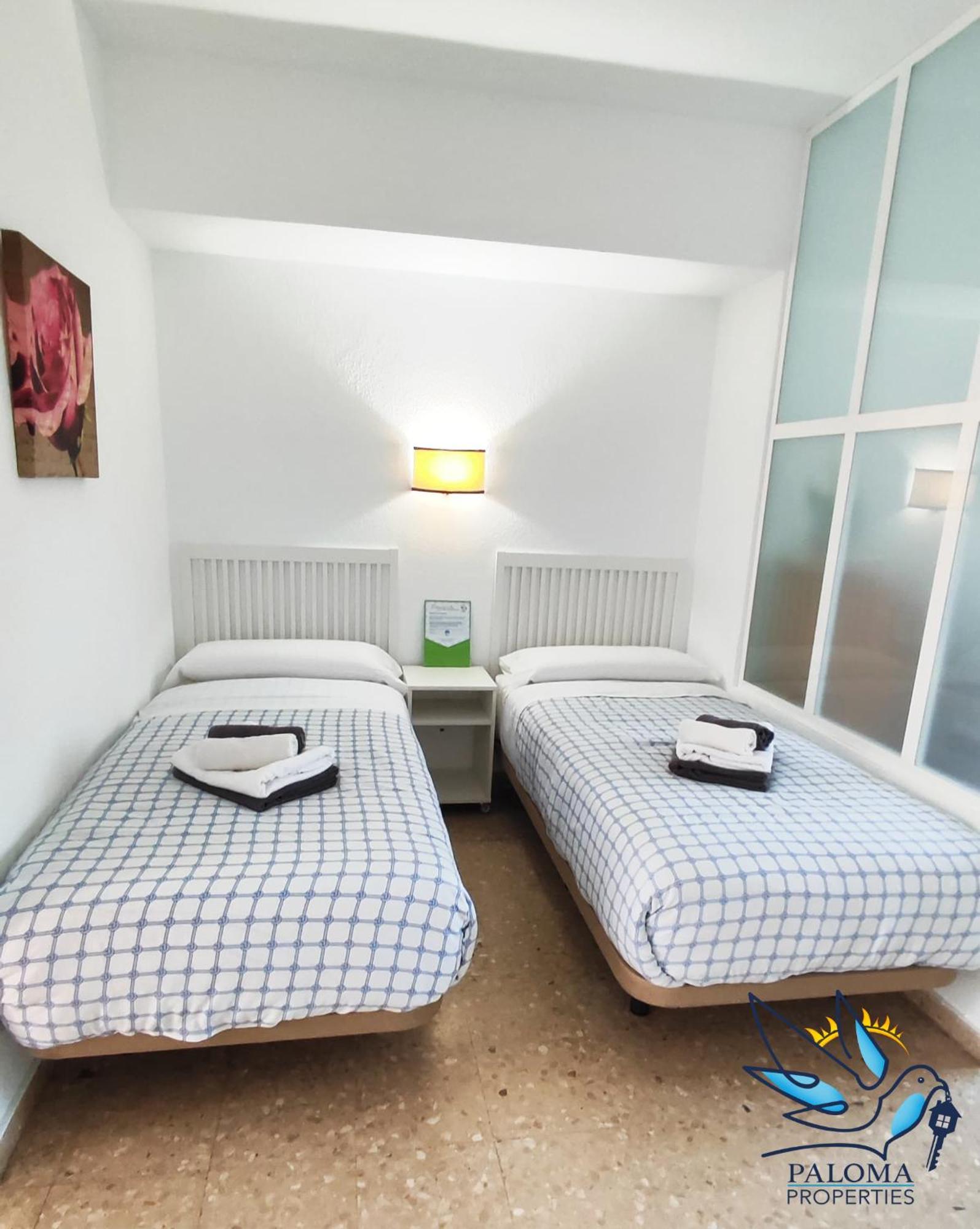 Aloha Playa Apartment With Ocean Views And Pools 베날마데나코스타 외부 사진